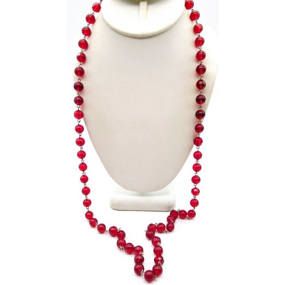 Ruby Red Vintage Lucite Beads, Rich Beaded Strand Flapper Necklace - Picture 3 of 3